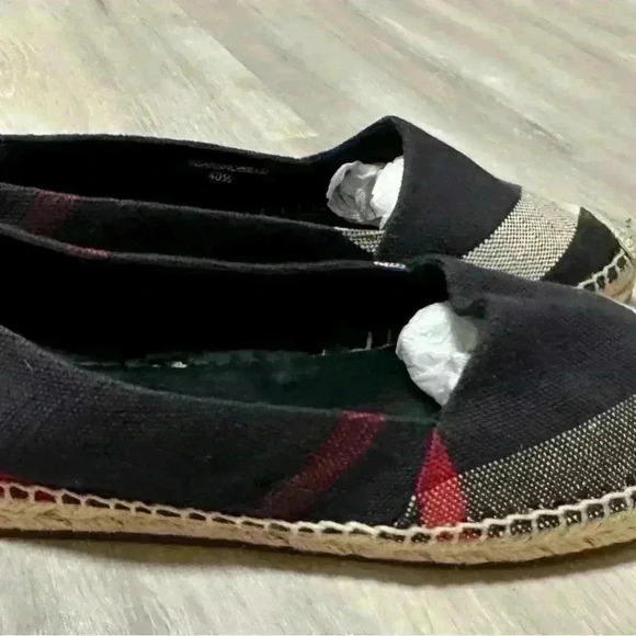 Burberry Navy Blue Nova Canvas Espadrille Flats Size 40.1/2 - Picture 5 of 12